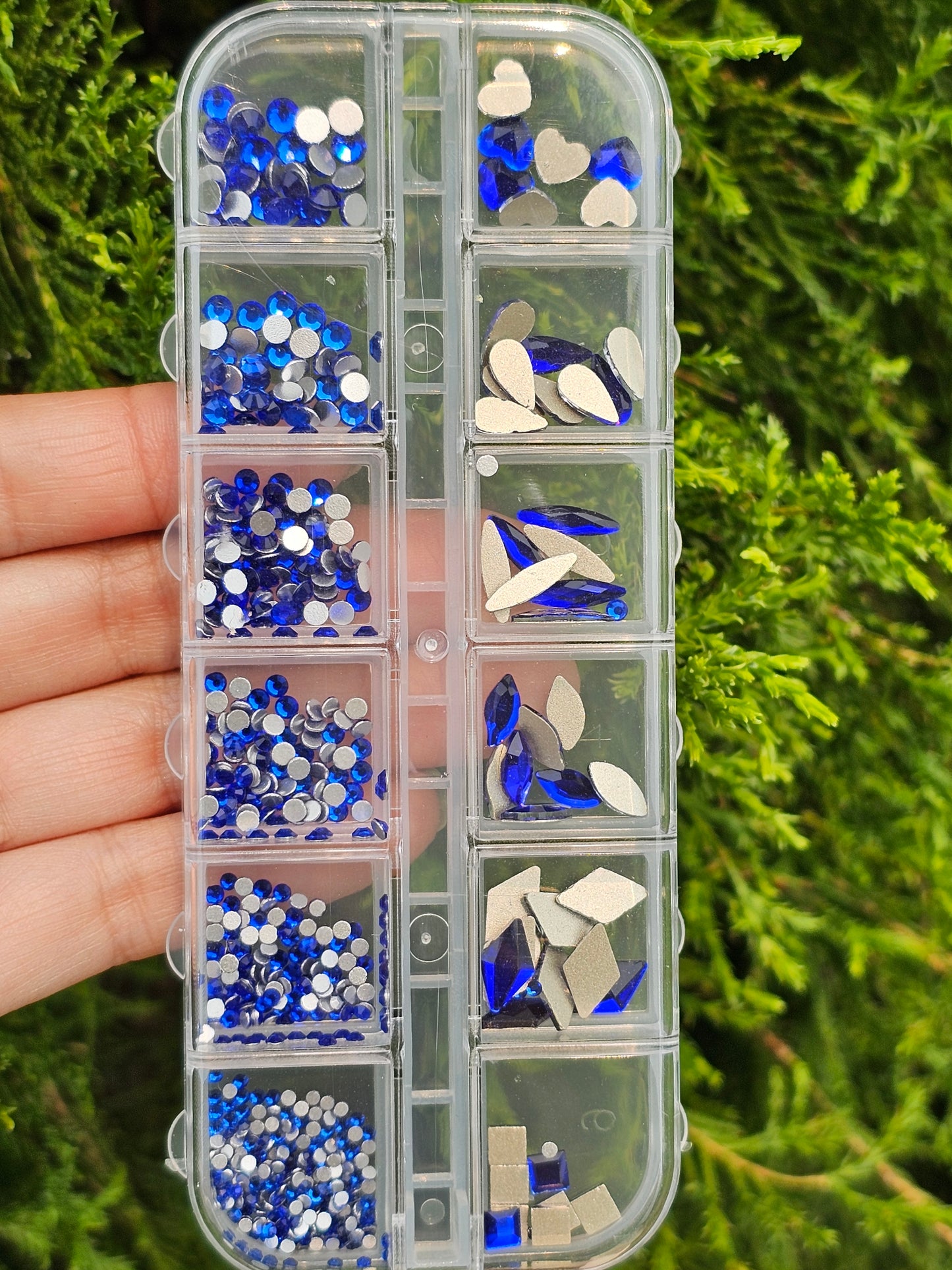 Cristales de formas color azul